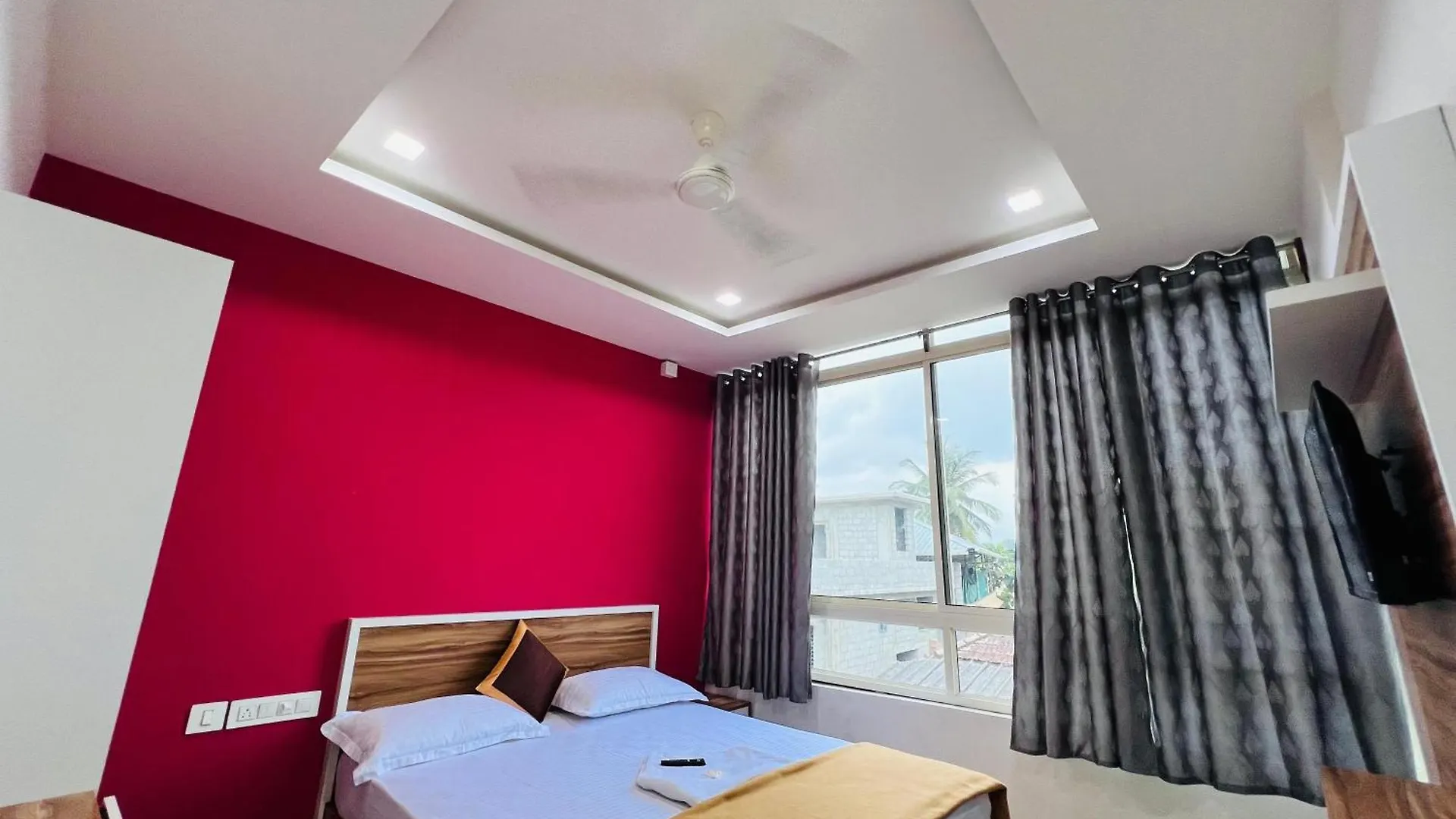 Low Budget Room At Kalpetta Town India